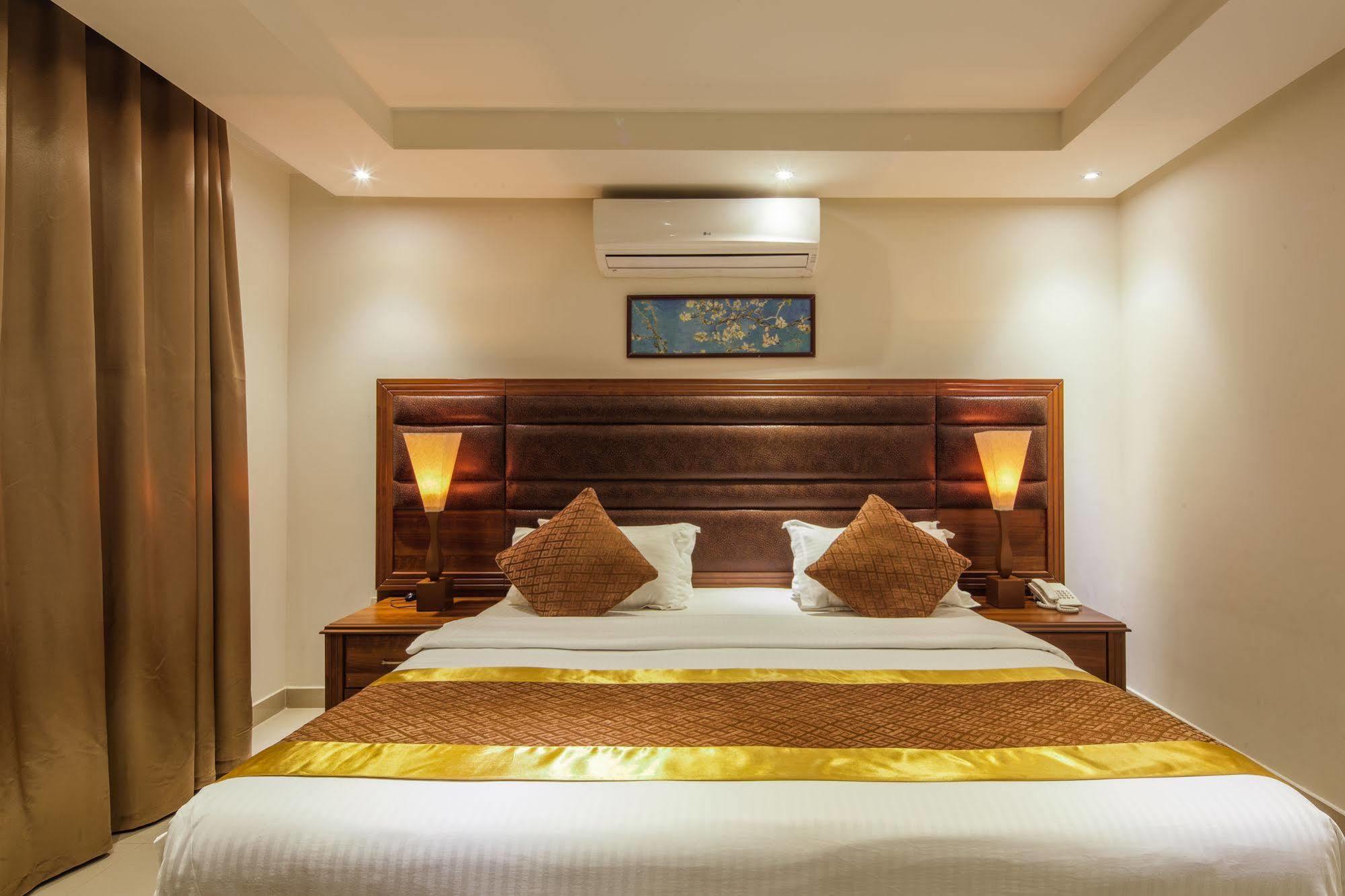Burj Alhayah Hotel Suites Alfalah Riade Exterior foto